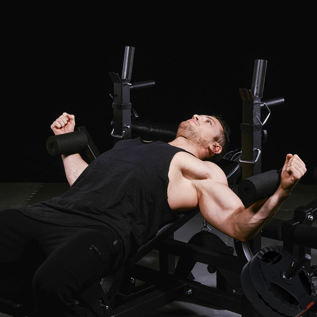 Monipuolinen treeniasema 100 kg Tri Grip painosetillä