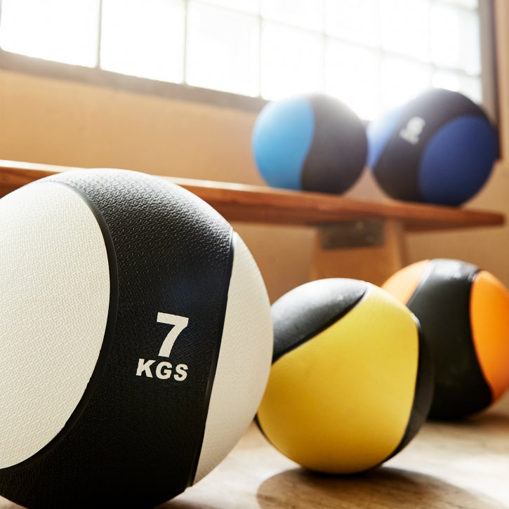 Kuntopallosetti 1–3 kg, yhteensä 6 kg