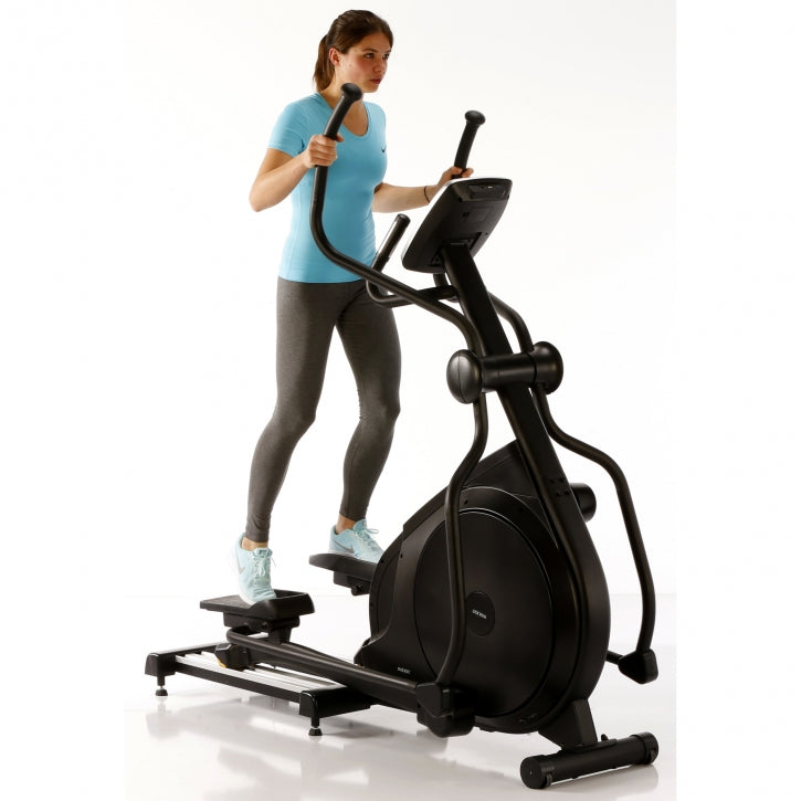 CX 8.4 crosstrainer Bluetooth-yhteydellä