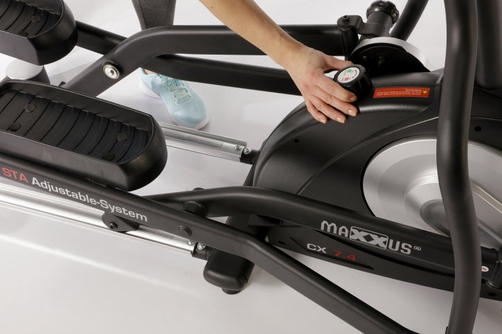 CX 7.4 crosstrainer 16 vastustasolla