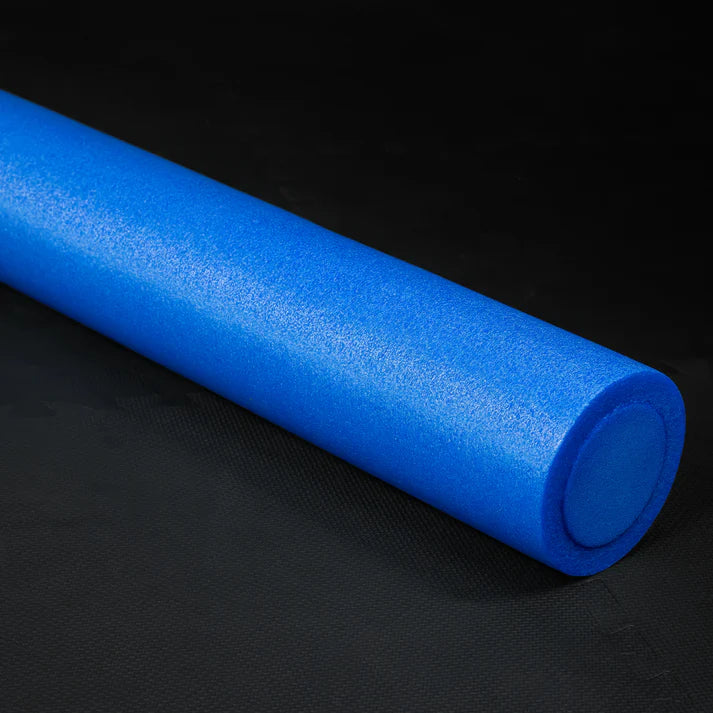 Pilatesrulla 90 x 15 cm lihashuoltoon, 3 eri väriä
